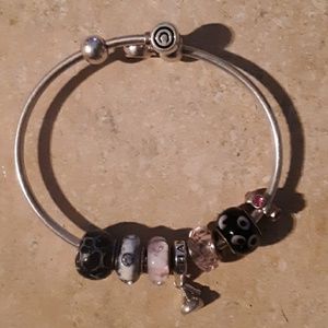 Charm bracelet